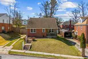 726 Nottingham Rd, Baltimore, MD 21229 - Photo 2