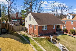 726 Nottingham Rd, Baltimore, MD 21229 - Photo 4