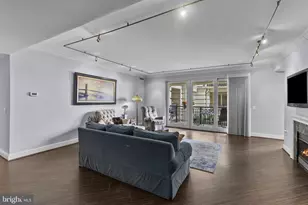 801 Key Hwy, Baltimore, MD 21230 - Photo 20