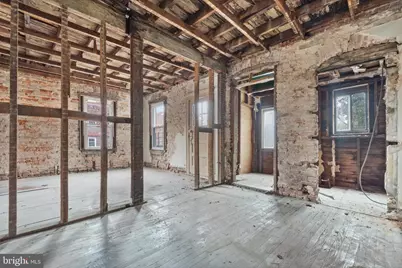109 E 33rd Street, Baltimore, MD 21218 - Photo 10