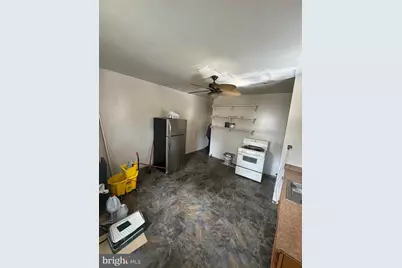 320 E Lorraine Avenue, Baltimore, MD 21218 - Photo 4