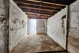 Garage On S Conkling, Baltimore, MD 21224 - Photo 8