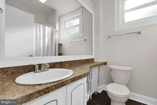 2511 N Calvert St, Baltimore, MD 21218 - Photo 16