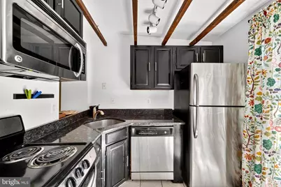 11 E Wheeling Street, Baltimore, MD 21230 - Photo 8