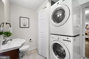 908 S Potomac St, Baltimore, MD 21224 - Photo 18