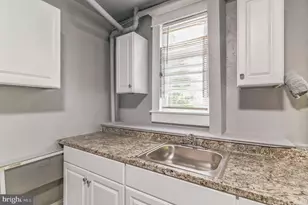 2218 Roslyn Ave, Baltimore, MD 21216 - Photo 30