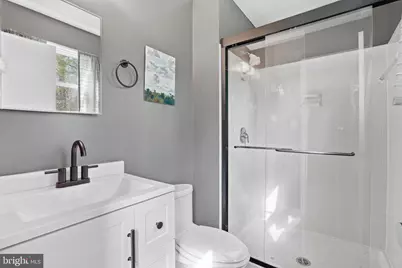 405 Nottingham Road, Baltimore, MD 21229 - Photo 10