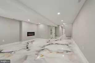 318 N Stricker St, Baltimore, MD 21223 - Photo 62