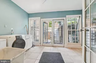 2140 Wilkens Ave, Baltimore, MD 21223 - Photo 12