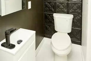 1404 Lemmon St, Baltimore, MD 21223 - Photo 38