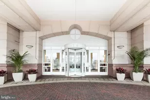 100 Harborview Dr, Baltimore, MD 21230 - Photo 2