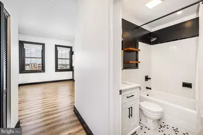 1 E Chase Street #1008, Baltimore, MD 21202 - Photo 14