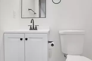 2045 Woodbourne Ave, Baltimore, MD 21239 - Photo 32