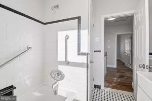 3426 Parklawn Ave, Baltimore, MD 21213 - Photo 14