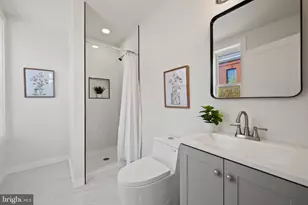 1118 S Carey St, Baltimore, MD 21223 - Photo 24