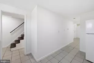 3816 W Bay Ave, Baltimore, MD 21225 - Photo 8