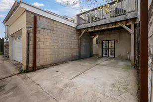 2010 E Lombard St, Baltimore, MD 21231 - Photo 46