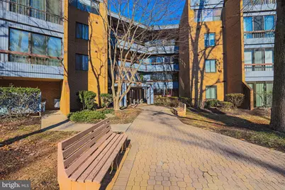 6350 Red Cedar Place #204, Baltimore, MD 21209 - Photo 2