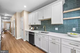 317 S Collington, Baltimore, MD 21231 - Photo 12