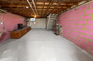 2709 E Hoffman St, Baltimore, MD 21213 - Photo 32