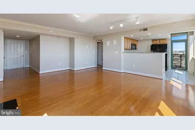 414 Water Street #2512, Baltimore, MD 21202 - Photo 2