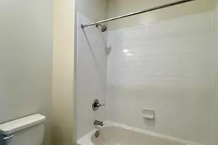 5610 Bucknell Rd, Baltimore, MD 21206 - Photo 8