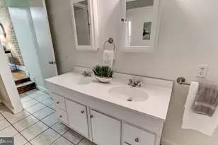 825 S Charles St, Baltimore, MD 21230 - Photo 22