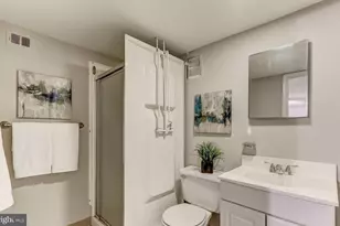 825 S Charles St, Baltimore, MD 21230 - Photo 24