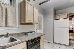 825 S Charles St, Baltimore, MD 21230 - Photo 4