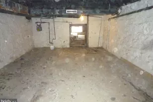 2946 Greenmount Ave, Baltimore, MD 21218 - Photo 22