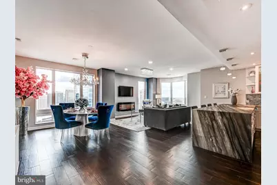 10 E Lee Street #2402, Baltimore, MD 21202 - Photo 2