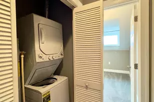 803 Cathedral St, Baltimore, MD 21201 - Photo 4