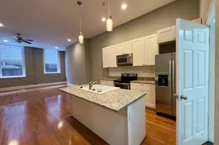 7 W Mulberry St, Baltimore, MD 21201 - Photo 4