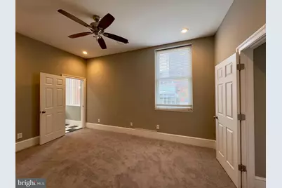 7 W Mulberry Street #04, Baltimore, MD 21201 - Photo 16