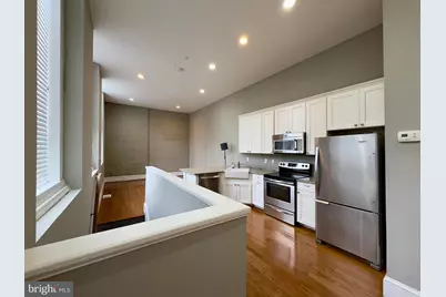 7 W Mulberry Street #04, Baltimore, MD 21201 - Photo 4