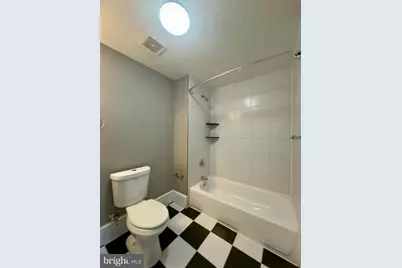 7 W Mulberry Street #07, Baltimore, MD 21201 - Photo 10