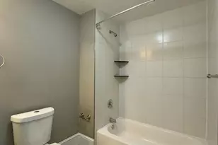 7 W Mulberry St, Baltimore, MD 21201 - Photo 10