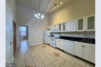 2401 Brookfield Avenue #B6, Baltimore, MD 21217 - Photo 2