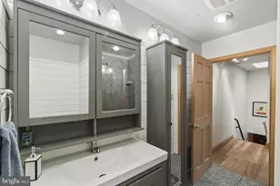 1006 S East Ave, Baltimore, MD 21224 - Photo 18