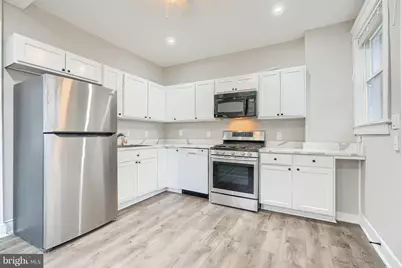 240 N Monastery Avenue, Baltimore, MD 21229 - Photo 12