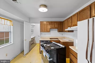 6231 Marlora Road, Baltimore, MD 21239 - Photo 8