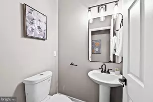 2401 Harlem Ave, Baltimore, MD 21216 - Photo 6