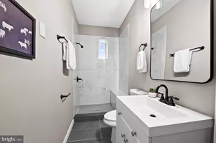 2401 Harlem Ave, Baltimore, MD 21216 - Photo 14