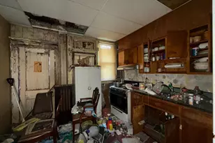 1902 Ruxton Ave, Baltimore, MD 21216 - Photo 8