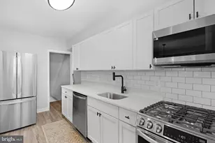 19 Mardrew Rd, Baltimore, MD 21229 - Photo 12