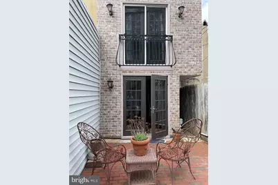 325 S Castle Street, Baltimore, MD 21231 - Photo 2