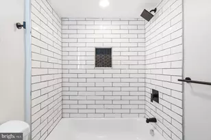 1415 E Lanvale St, Baltimore, MD 21213 - Photo 38