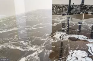 1415 E Lanvale St, Baltimore, MD 21213 - Photo 14