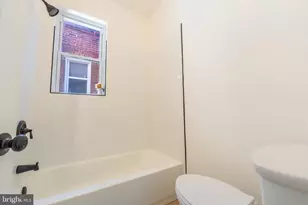 511 E 35th St, Baltimore, MD 21218 - Photo 14