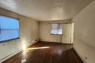 3821 Stokes Dr, Baltimore, MD 21229 - Photo 8